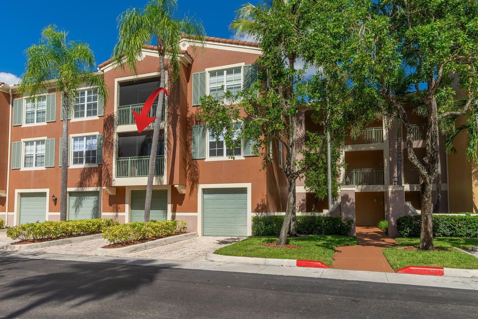 Wellington Condo: 11770 Saint Andrews Pl