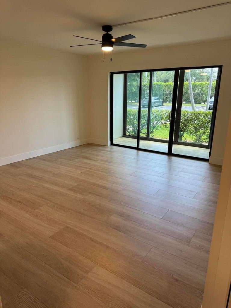 Greenacres Condo: 629 Sea Pine Way