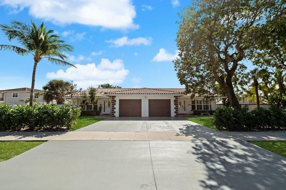 Fort Lauderdale Townhome: 2200 NE 36th St