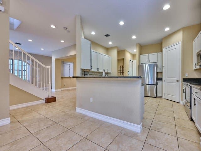 Parkland House: 7593 NW 113th Ave