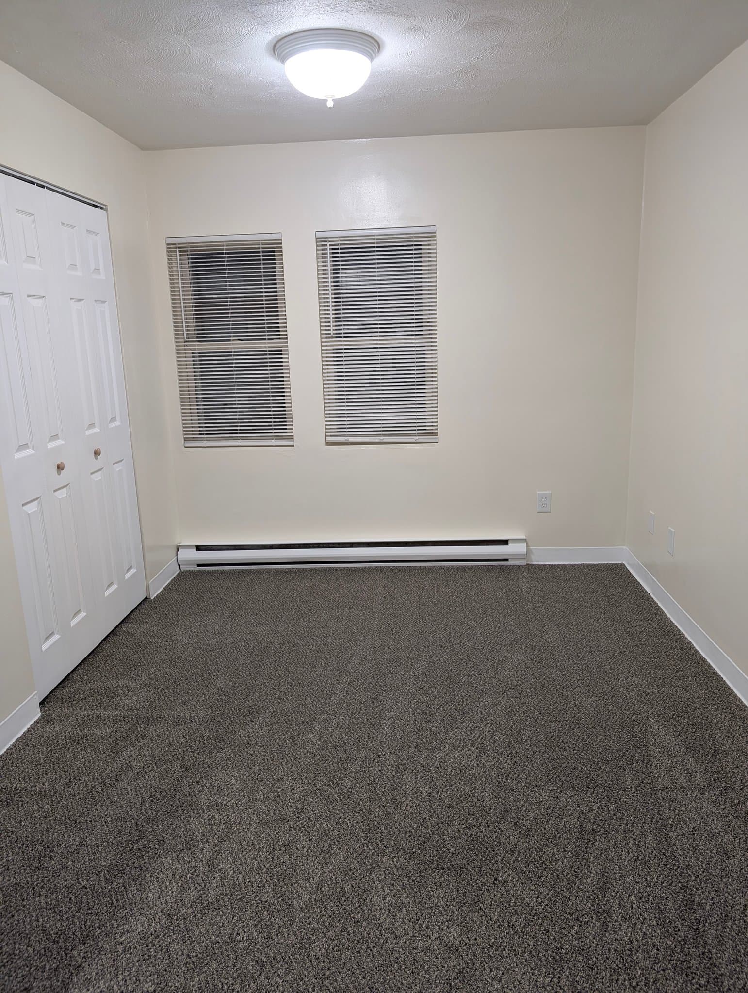 Beverly Apartment: 41 Elliott St