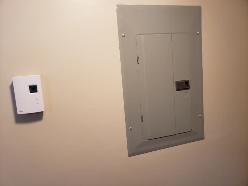 Middleboro Apartment: 82 E Grove St