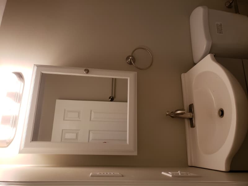Middleboro Apartment: 82 E Grove St