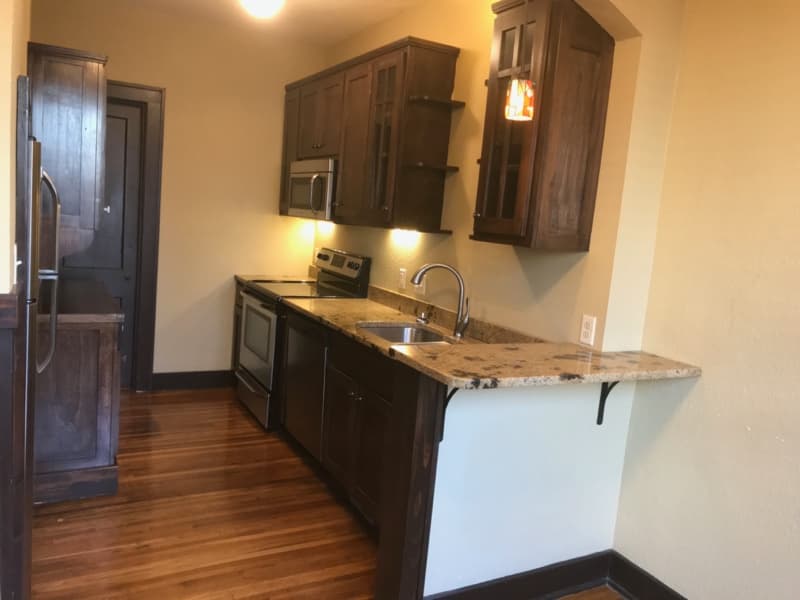 Little Rock Apartment: 616 E 7th St