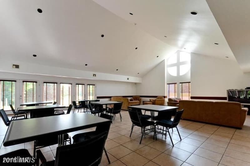 Manassas Townhome: 7984 Copperfield Way
