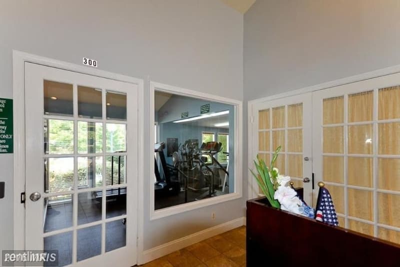 Manassas Townhome: 7984 Copperfield Way