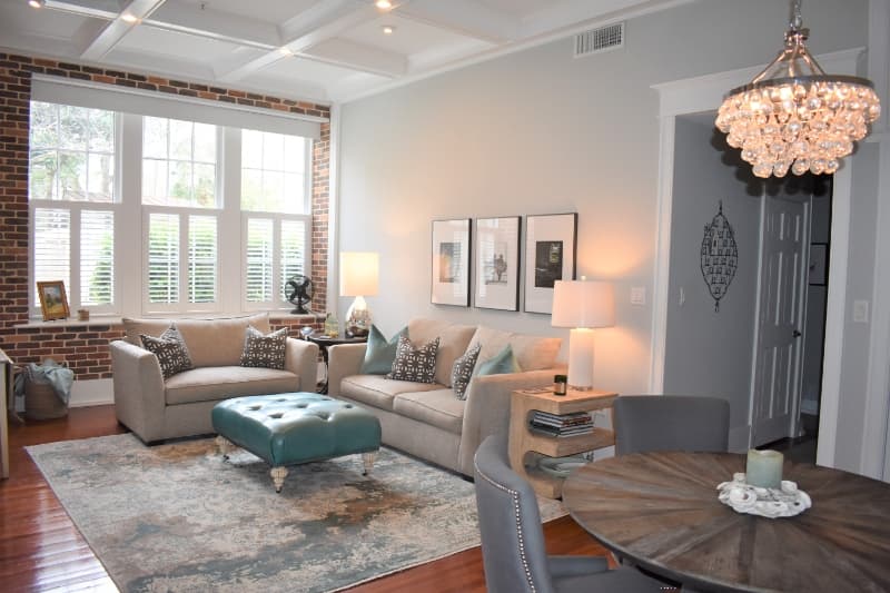 Charleston Apartment: 67 Legare St