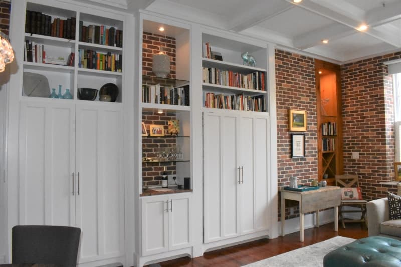 Charleston Apartment: 67 Legare St