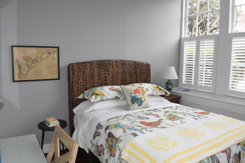 Charleston Apartment: 67 Legare St