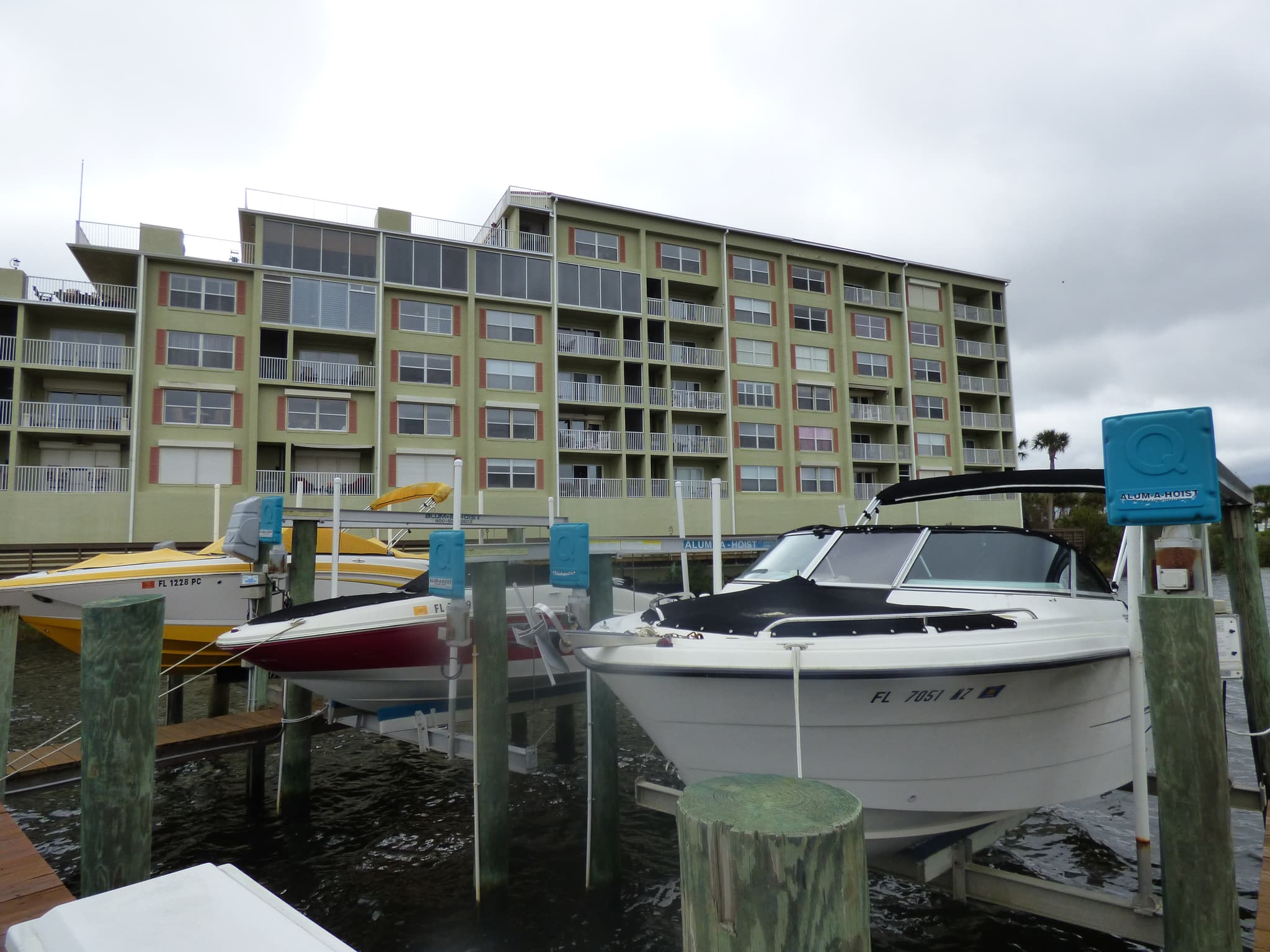 Daytona Beach Condo: 500 Marina Point Dr.