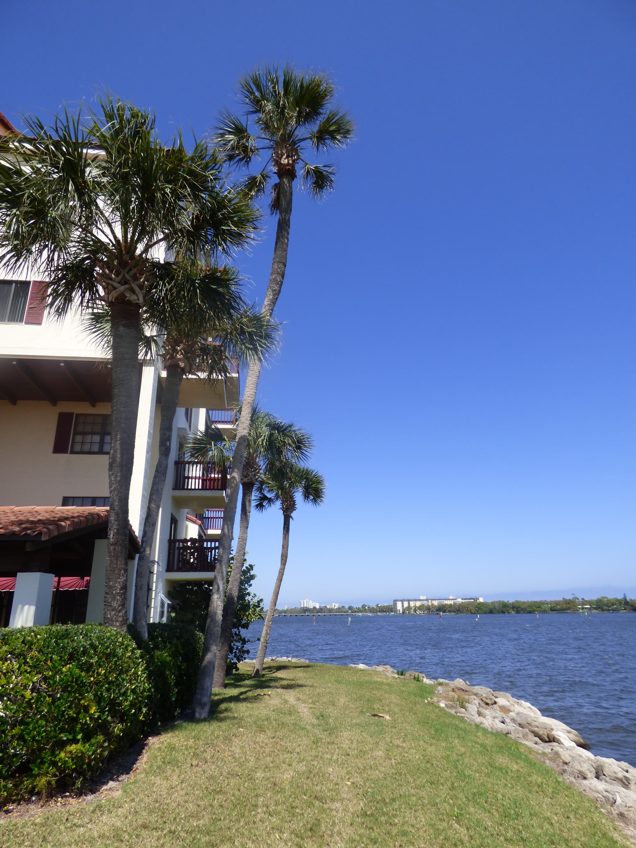 Daytona Beach Condo: 500 Marina Point Dr.