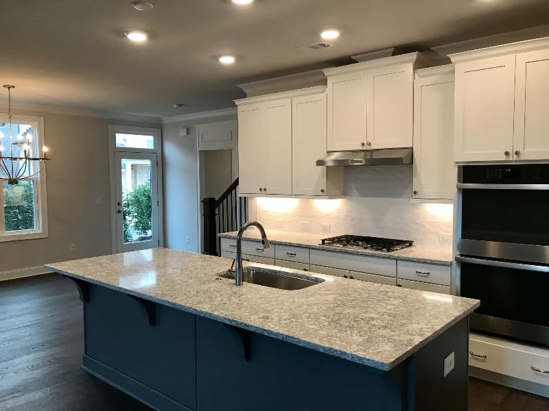 Alpharetta House: 570 Turlington Place