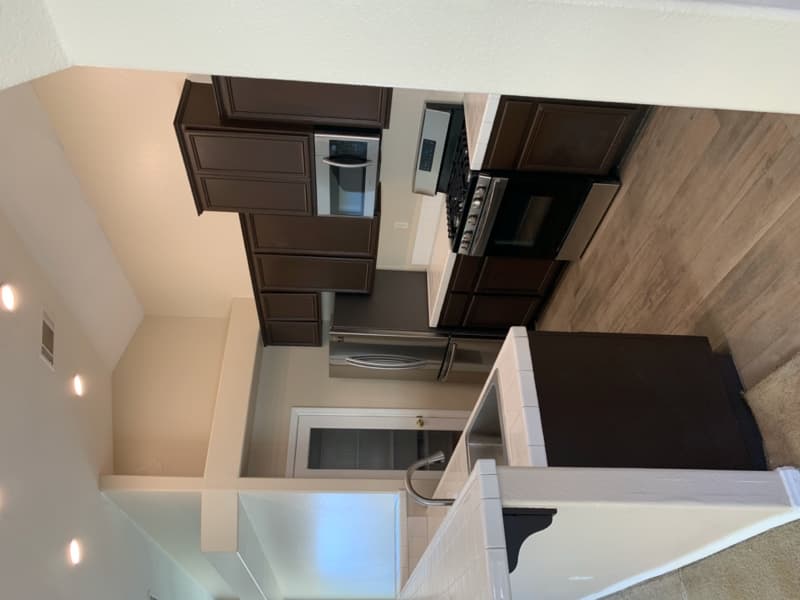 Hesperia House: 9219 Canyon View Ave