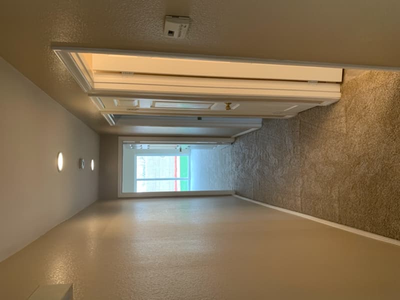 Hesperia House: 9219 Canyon View Ave
