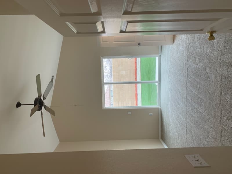Hesperia House: 9219 Canyon View Ave