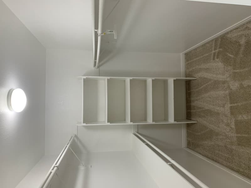 Hesperia House: 9219 Canyon View Ave