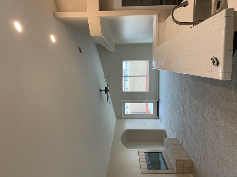 Hesperia House: 9219 Canyon View Ave