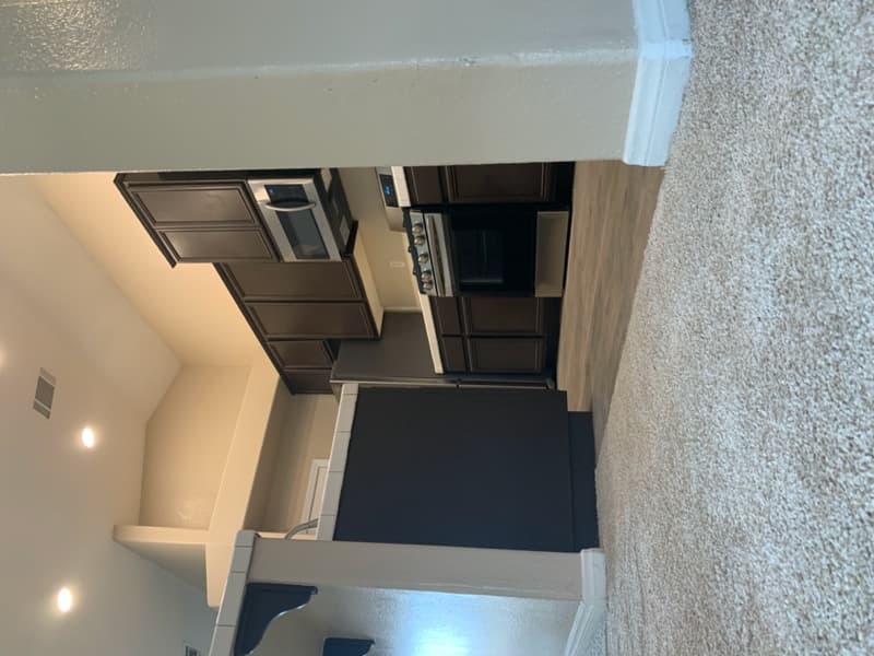 Hesperia House: 9219 Canyon View Ave