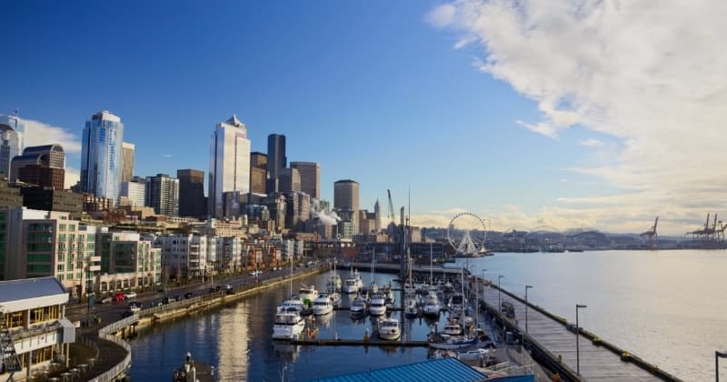 Seattle House: 2401 Boylston Ave E