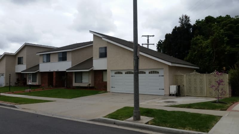 Long Beach House: 3743 Locust Ave