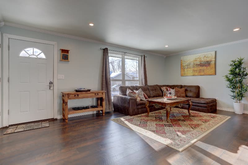 Littleton House: 8605 W Teton Ave