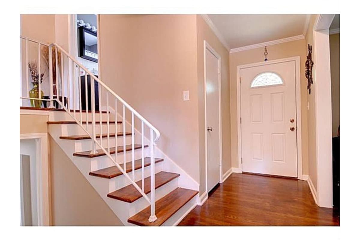 Atlanta House: 2342 Cortez Way