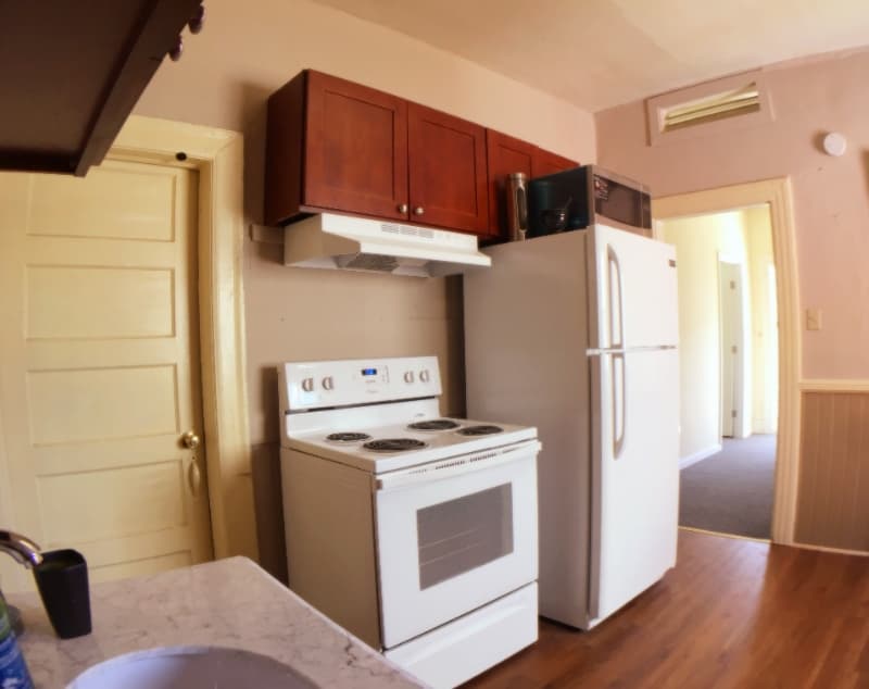 Seattle House: 1008 E John St