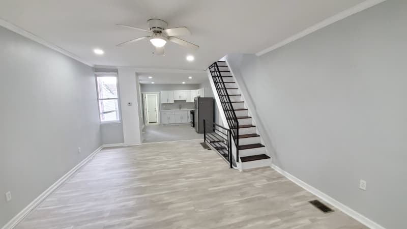 Philadelphia House: 1918 E Lippincott St