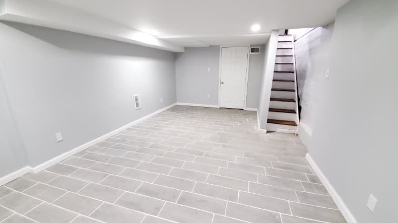 Philadelphia House: 1918 E Lippincott St