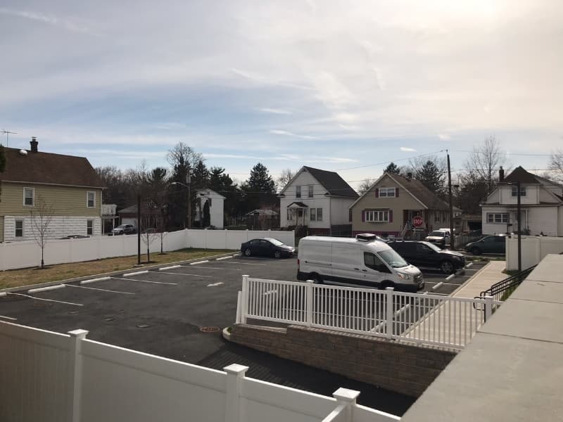 Somerset Apartment: 510 Hamilton St