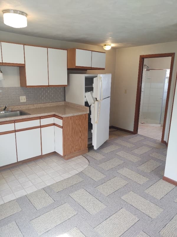 McGregor Apartment: 315 Main Street