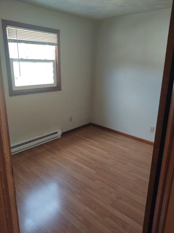 McGregor Apartment: 315 Main Street