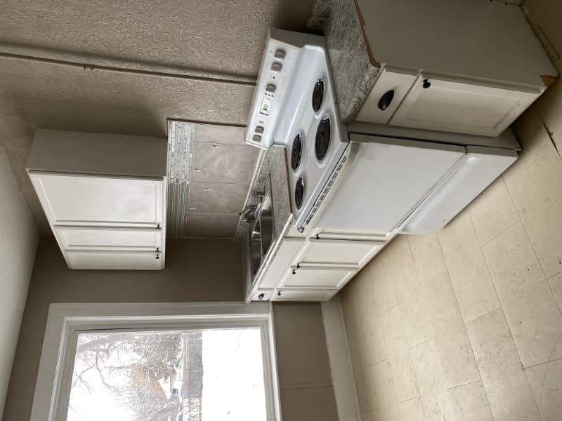 Detroit Apartment: 15395 Linwood