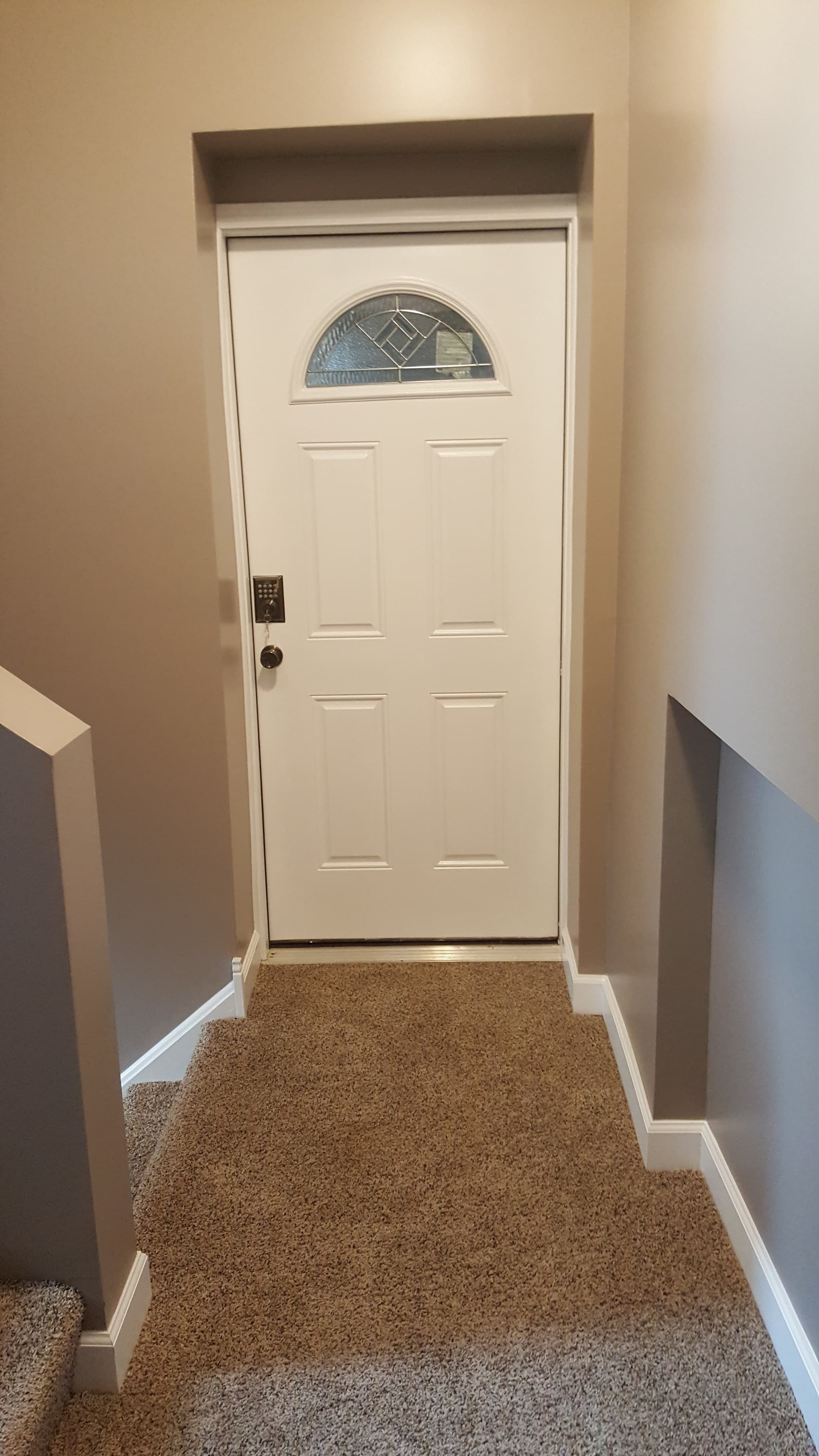Chicago Apartment: 5357 W Leland Avenue