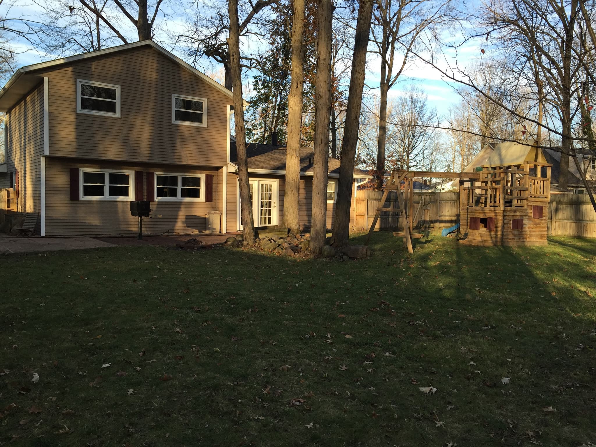 North Ridgeville House: 33995 Gail Dr.