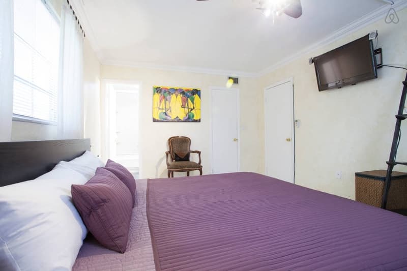 Key Biscayne Apartment: 201 Galen dr
