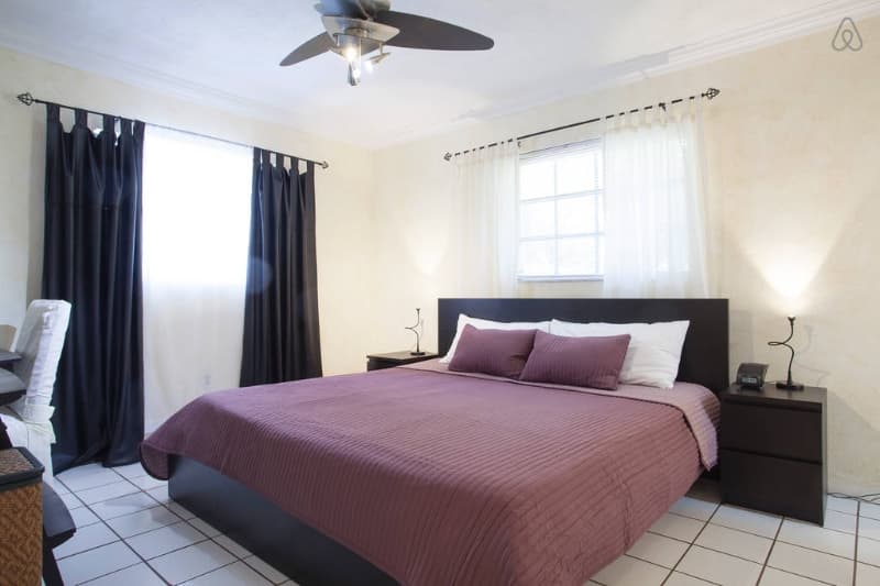 Key Biscayne Apartment: 201 Galen dr