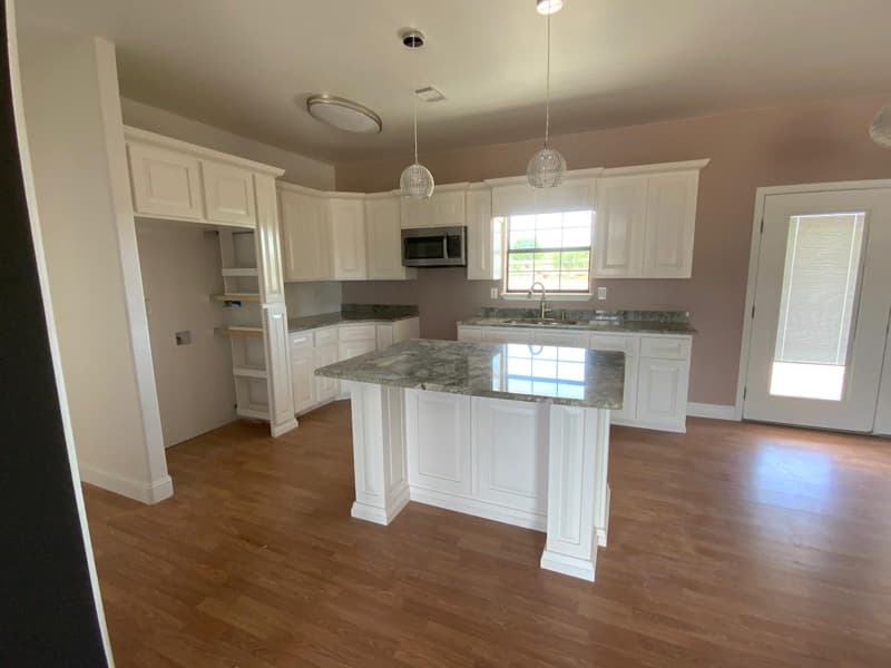 Eagle Pass House: 815 Alexander Dr