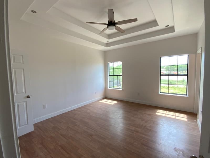Eagle Pass House: 815 Alexander Dr