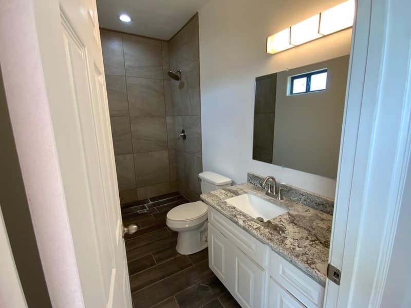 Eagle Pass House: 815 Alexander Dr