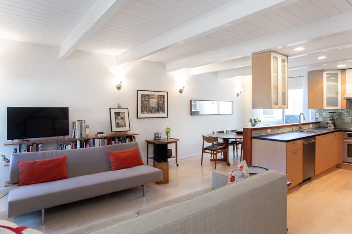 Santa Monica Condo: 3101 5th