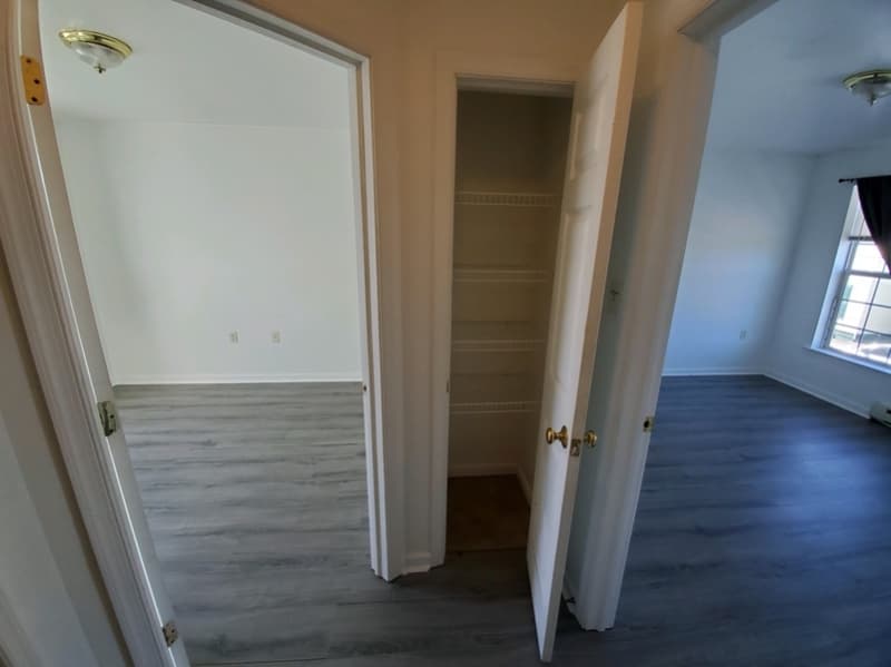 Middletown Townhome: 418 Wilson St