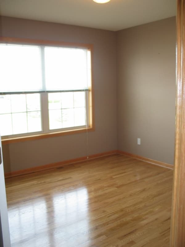 Shakopee Townhome: 7378 Devin Ln