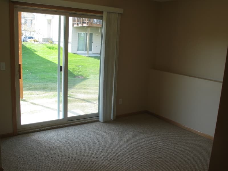 Shakopee Townhome: 7378 Devin Ln