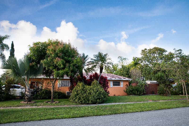 Pembroke Pines House: 351 SW 66 Ave