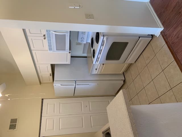 KISSIMMEE Condo: 1222 BERMUDA LAKES LN