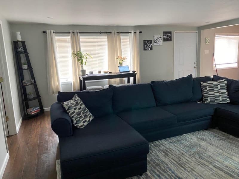 Exeter Apartment: 1172 Wyoming Ave
