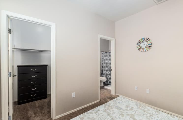 Phoenix Townhome: 2218 E Huntington Dr