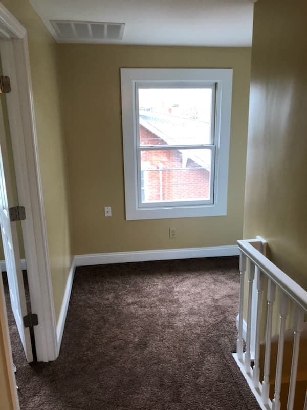 Huntington Multiplex: 922 12th St Apt 3