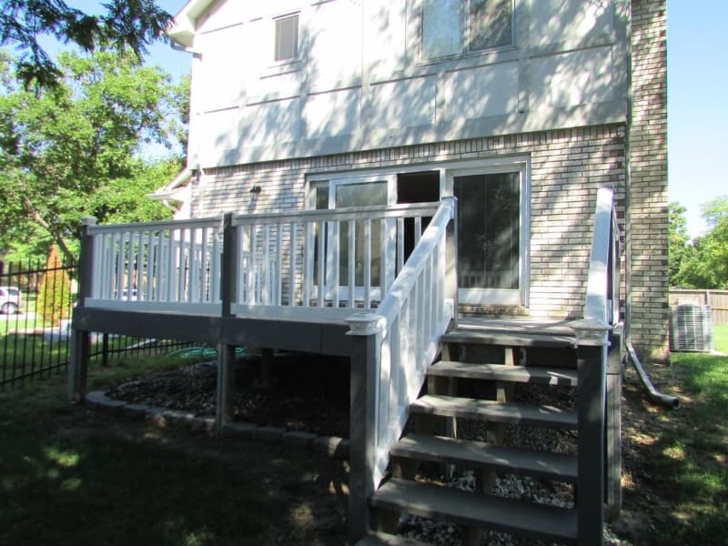 Bel Aire House: 4616 Farmstead